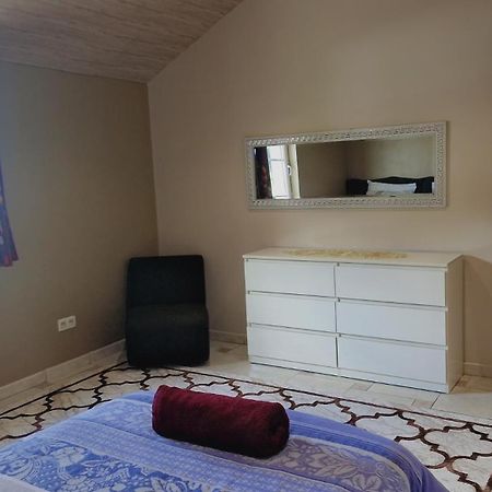 Nazareth Logement Un Magnifique Logement De Vacances Bastogne Luaran gambar