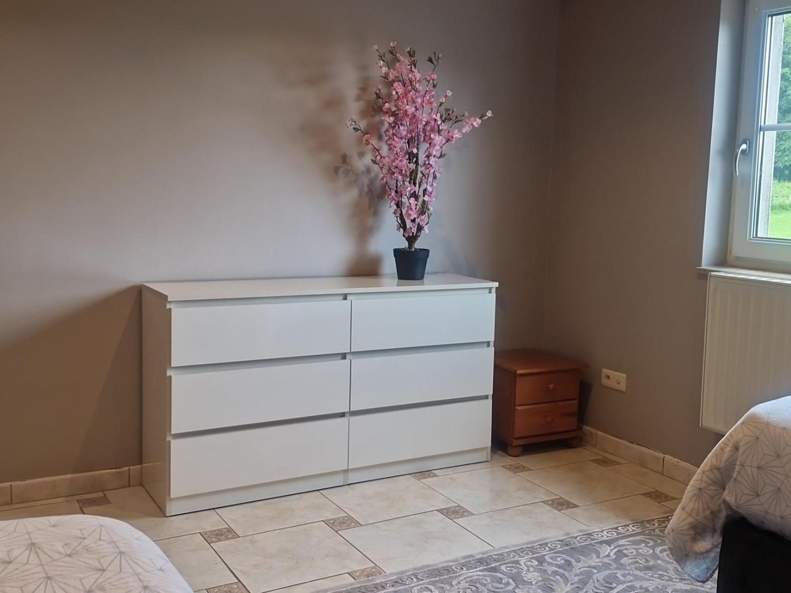 Nazareth Logement Un Magnifique Logement De Vacances Bastogne Luaran gambar
